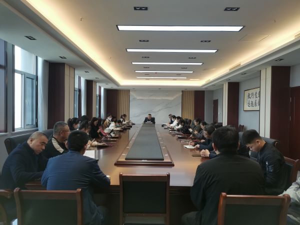 致敬新時(shí)代女性，巾幗不讓須眉  宏遠潤豐建設集團祝全體女同胞們節日快樂(lè )
